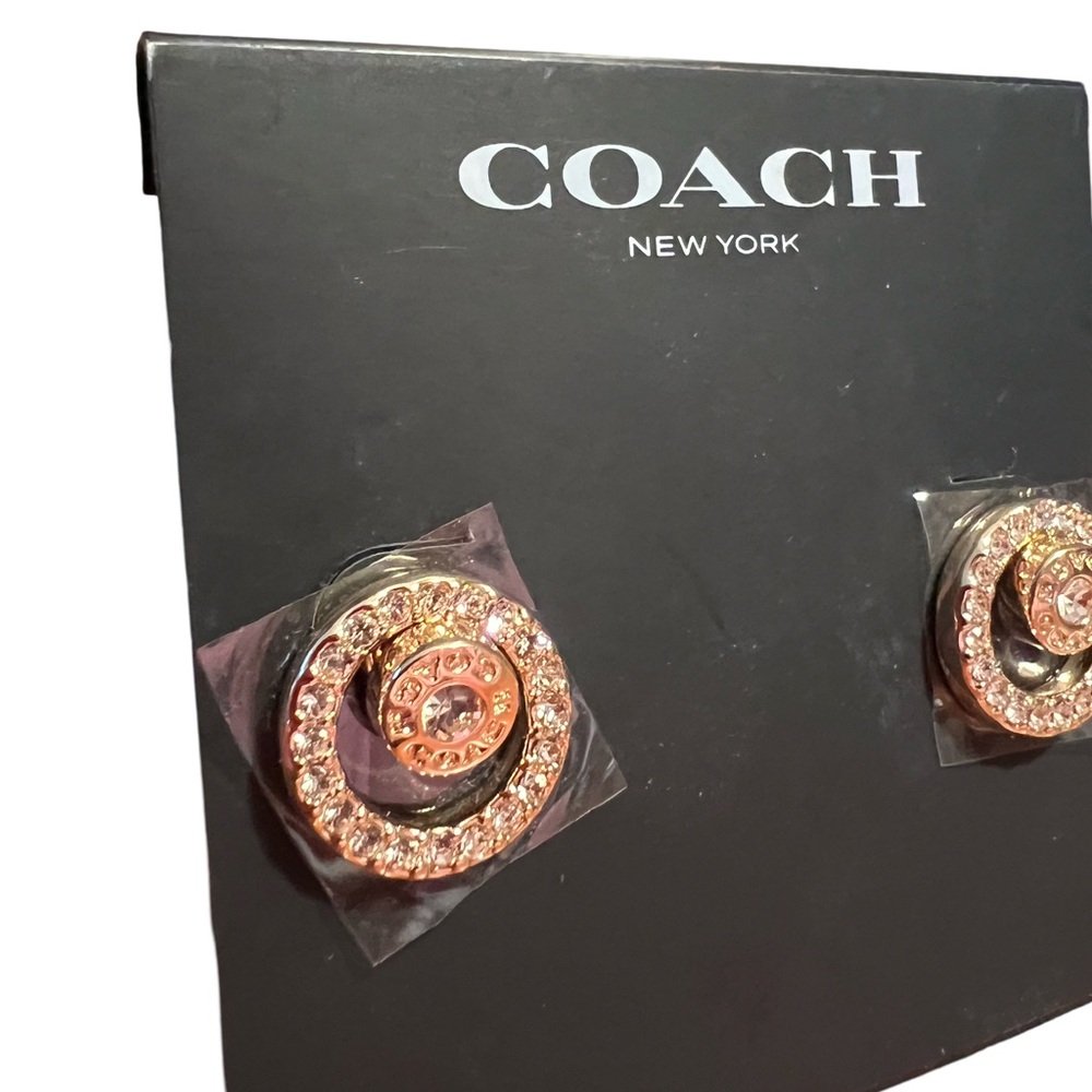 Coach NWT Stunning Open Circle Halo Rose Gold Rhinestone Stud Earrings (J146) - Picture 4 of 5